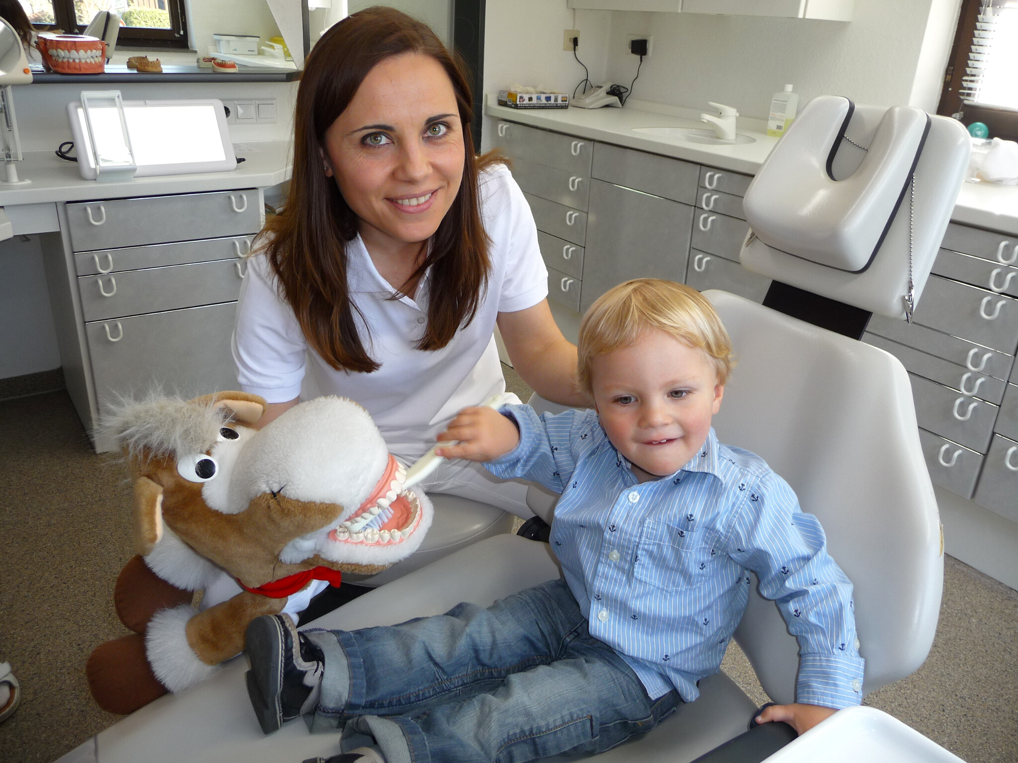 Behutsame Kinderzahnheilkunde bei wörthsee smile in Wörthsee
